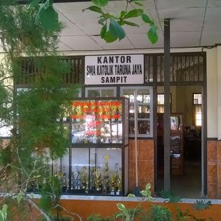 SMAS TARUNA JAYA SAMPIT