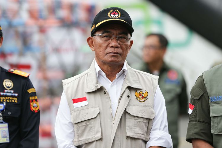 Foto stok: Menteri Koordinator Bidang Pembangunan Manusia dan Kebudayaan (Menko PMK), Muhadjir Effendy.