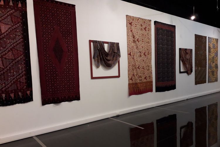 Suasana pameran batik ?Seni Batik Indonesia?.