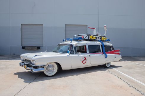 Mengenal Ecto-1, Mobil Cadillac Klasik di Film Ghostbusters 