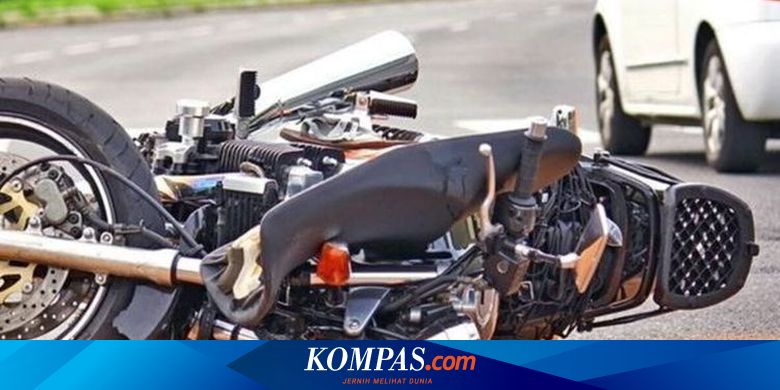 Pengendara Motor Tewas Ditabrak Mobil BMW yang Lawan Arah di Jalan Fatmawati Jaksel