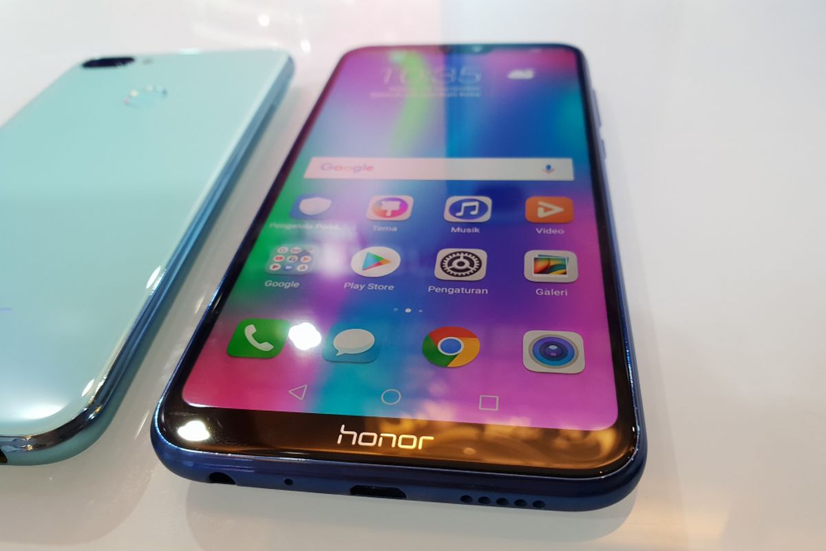 Honor 9i diotaki prosesor Kirin 659 yang dapat berjalan pada kecepatan 2,36 Ghz. 