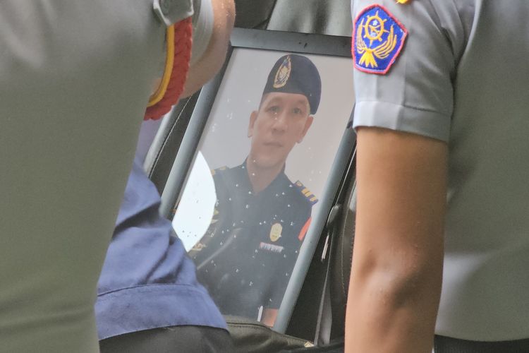 KKP Penuhi Hak Keluarga Deden Maulana, Korban Pesawat ATR: Anak Dapat Beasiswa, Istri Direkrut