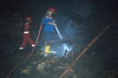 Rumah dan Kandang Hewan di Lamongan Hangus Terbakar, Diduga akibat Korsleting