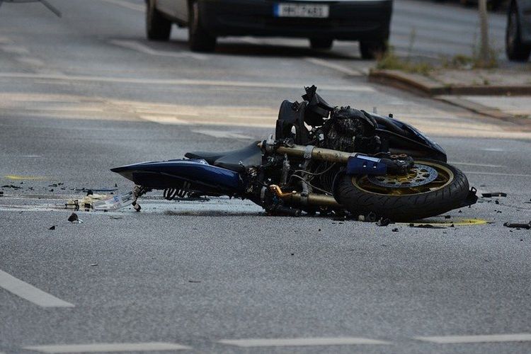 Ilustrasi kecelakaan motor.