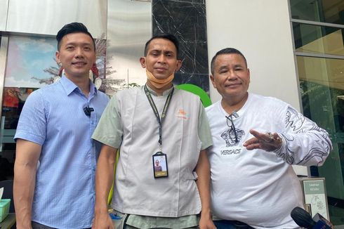 Kisah Jujur dan Ikhlas Petugas Kebersihan yang Kembalikan Dompet Berisi Rp 70 Juta Milik Hotman Paris