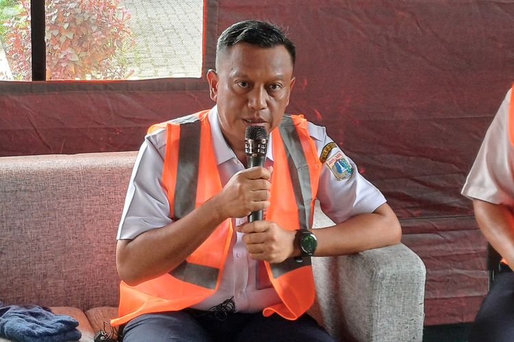 Wali Kota Jaksel Ingatkan ASN Naik Transportasi Umum Tanpa Trik Curang
