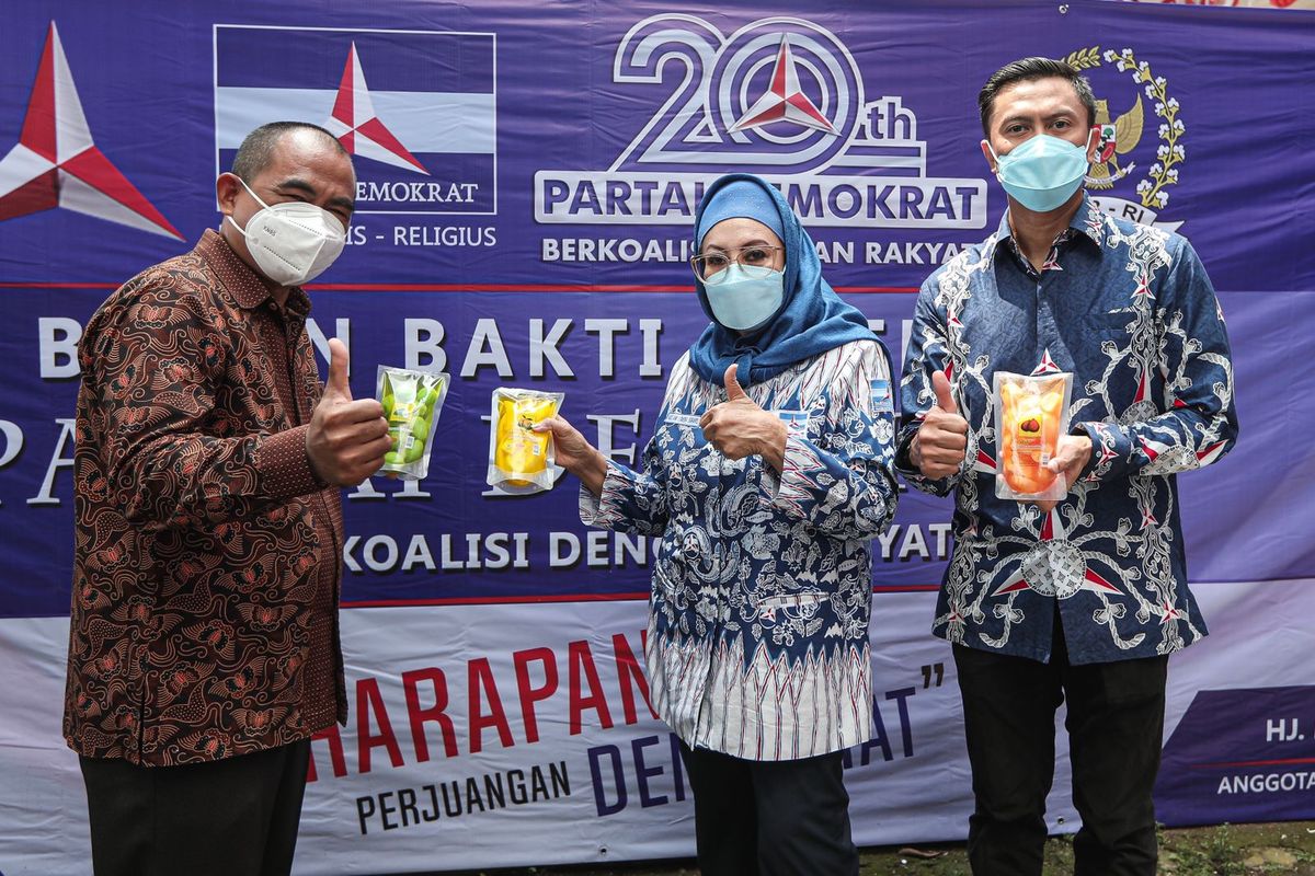Guna mendukung permodalan, Melani bahkan membantu sejumlah pelaku UMKM di Jakarta untuk memperoleh Bantuan Presiden (Banpres) Produktif Usaha Mikro (BPUM) yang bersumber dari Anggaran Pendapatan dan Belanja Negara (APBN) senilai Rp 1,2 juta.