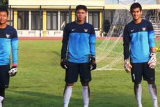 Kiper Timnas U-19 Dilatih Tangkap Bola Tenis 