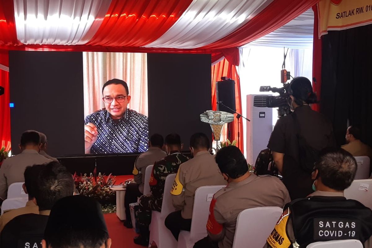 Gubernur DKI Jakarta Anies Baswedan menghadiri peluncuran Kampung Tangguh Jaya di Kelurahan Kapuk, Cengkareng, Jakarta Barat, secara virtual pada Selasa (8/12/2020).
