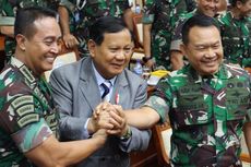 Ketika Prabowo Rekatkan Tangan Jenderal Andika dan Dudung Abdurachman...