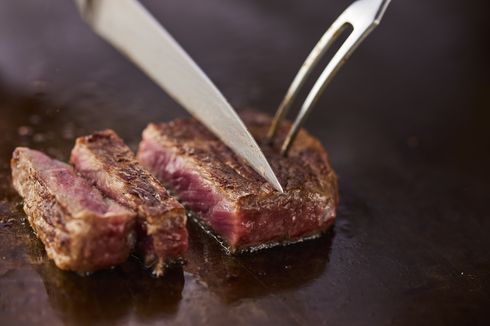 Resep Steak Sirloin Saus Ponzu dan Wasabi Krim