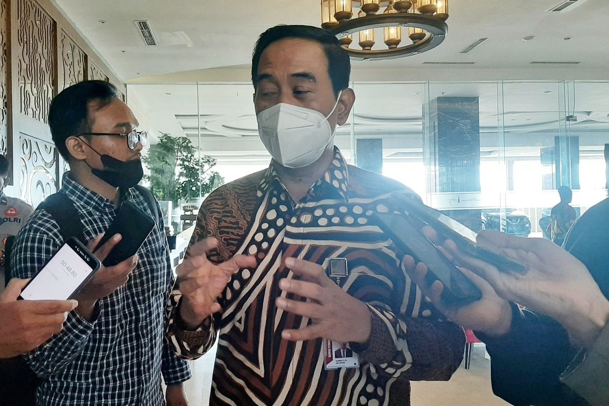 Direktur Pembinaan Peran Serta Masyarakat Komisi Pemberantasan Korupsi (KPK) Brigjen Kumbul Kuswidjanto Sudjadi saat menemui wartawan di sela-sela acara bimbingan teknis bagi para pejabat pemerintah di DI Yogyakarta (DIY), Rabu (2/11/2022).