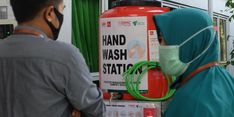 Sambut “New Normal”, Dompet Dhuafa Pasang Tempat Cuci Tangan di Fasilitas Umum