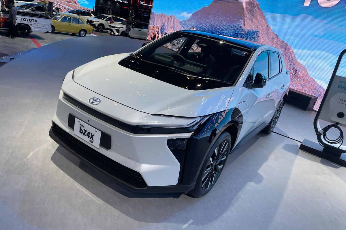 Toyota bZ4X Facelift Mulai Diproduksi Lokal Akhir Tahun Ini