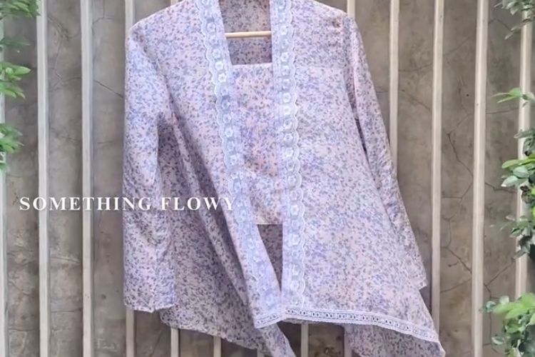 Mencari kebaya cantik yang nyaman untuk tubuh plus size kini makin mudah. Ini 5 rekomendasi kebaya ukuran besar yang anggun, terjangkau, dan siap bikin kamu percaya diri.