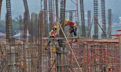 Menatap Optimis Pertumbuhan Ekonomi 6,5 Persen di 2027
