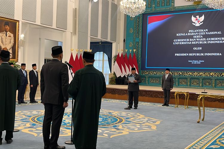 Prabowo Lantik Donny Ermawan Jadi Gubernur Universitas Republik Indonesia