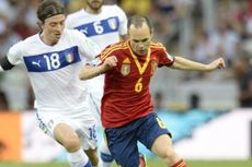 Platini: Dibanding Messi, Iniesta-Xavi Lebih Pantas Raih Ballon d'Or 2010