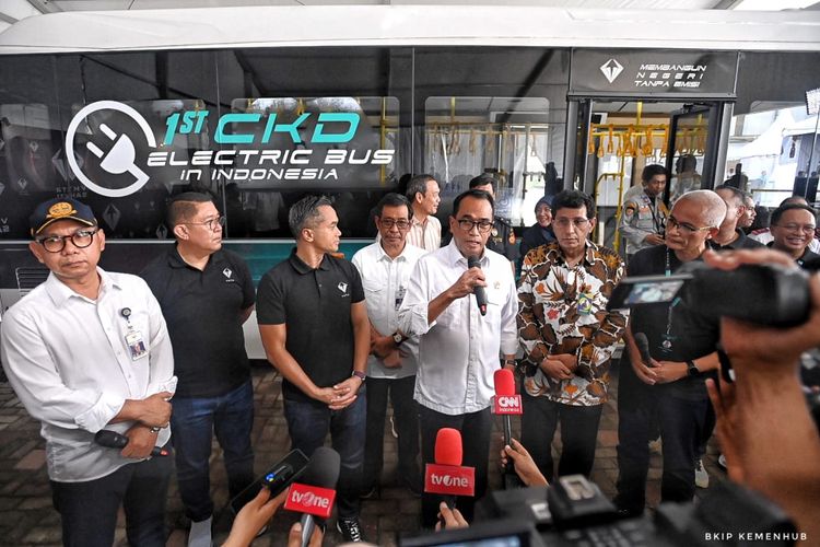 Menteri Perhubungan Budi Karya Sumadi saat menghadiri groundbreaking fasilitas yang dibangun oleh anak perusahaan Bakrie tersebut di Magelang, Jawa Tengah, Selasa (27/2/2024).