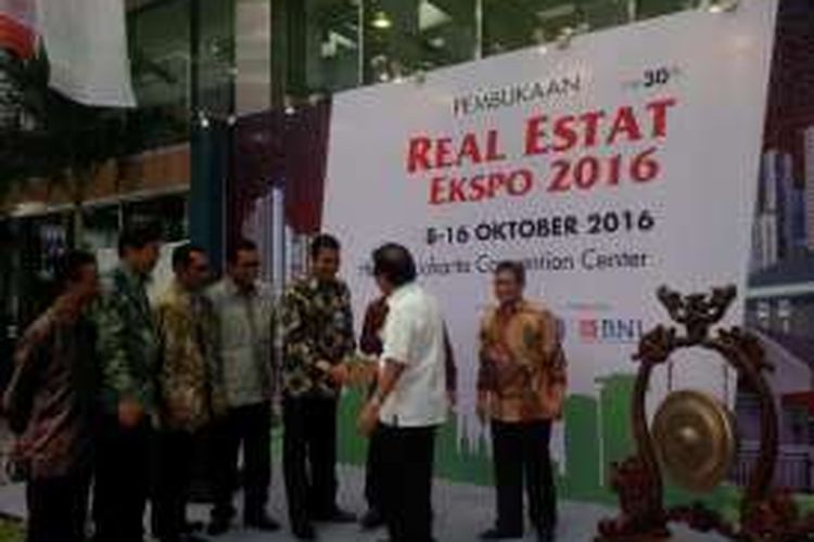 Pembukaan Pameran Real Estate Ekspo 2016 di JCC, Senayan, Jakarta, Sabtu (8/9/2016).