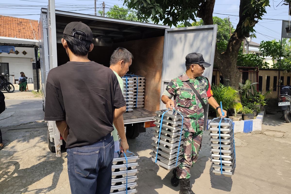 Pendistribusian MBG di salah satu sekolah di Kabupaten Bangkalan. 
