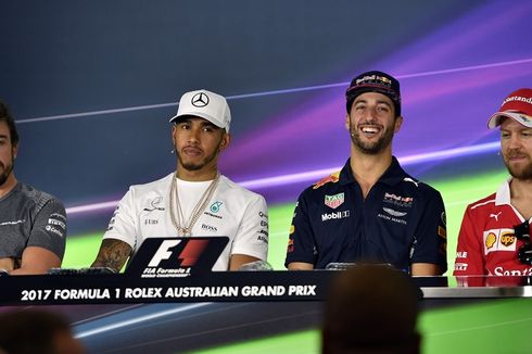 Ricciardo Ingin Balapan di Vegas, Hamilton Ingin Banyak Perempuan