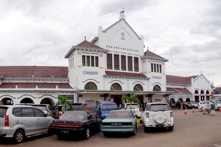 Ilustrasi Stasiun Cirebon Kejaksan di Cirebon, Jawa Barat.