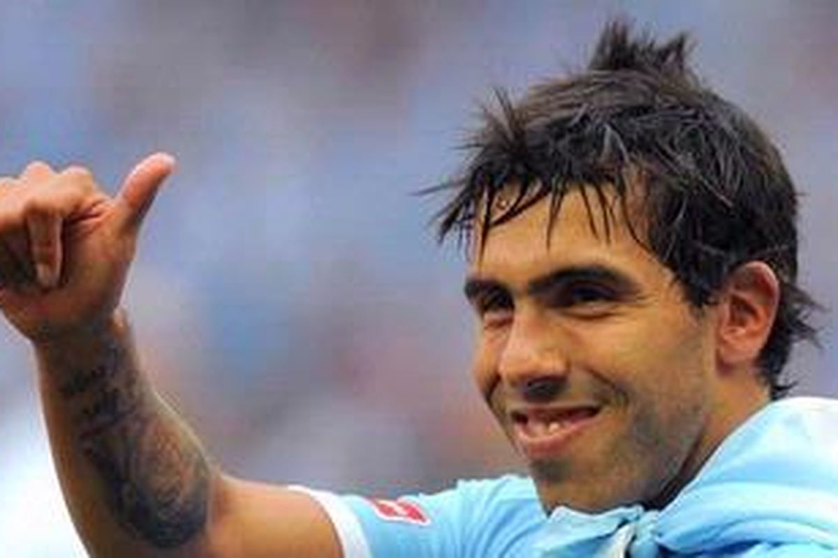 Penyerang Manchester City dan Argentina, Carlos Tevez.