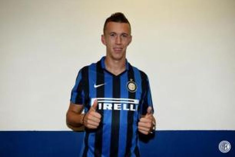 Ivan Perisic diumumkan sebagai pemain baru Inter Milan, Minggu waktu setempat atau Senin (31/8/2015) dini hari WIB.