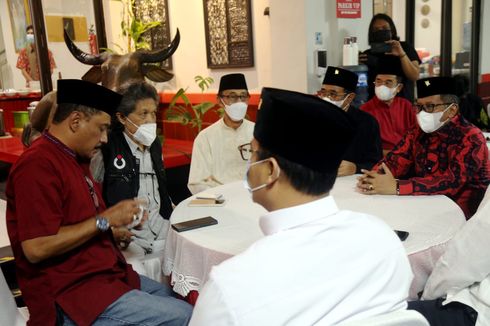 Cak Nun Hadiri Buka Bersama dan Gelaran Budaya yang Digelar PDI-P 