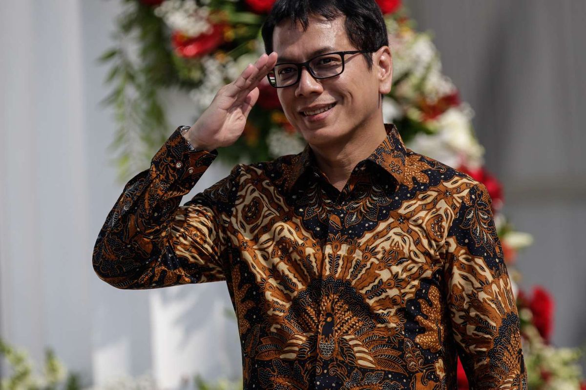 Menteri Pariwisata dan Ekonomi Kreatif, Wishnutama sebelum pelantikan menteri-menteri Kabinet Indonesia Maju di Istana Negara, Jakarta, Rabu (23/10/2019). Presiden RI Joko Widodo mengumumkan dan melantik Menteri-menteri Kabinet Indonesia Maju serta pejabat setingkat menteri.