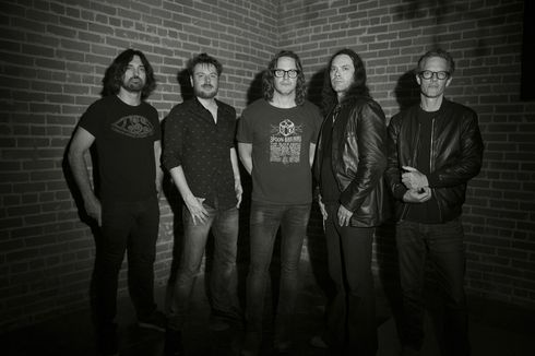 Lirik dan Chord Lagu Breathe Me In - Candlebox