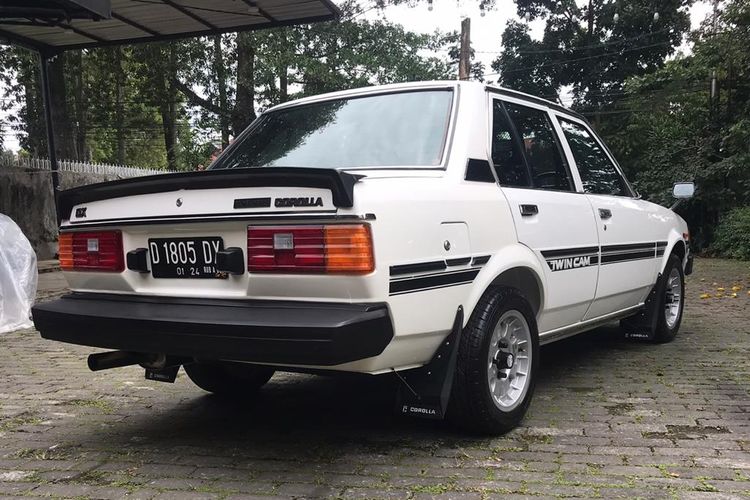 Corolla DX 1983+ milik Muhammad Luthfi pemilik bengkel HDT Motorsport di Bandung