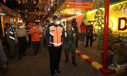 Cegah PHK, Wali Kota Madiun Izinkan Restoran dan PKL Layani Makan di Tempat