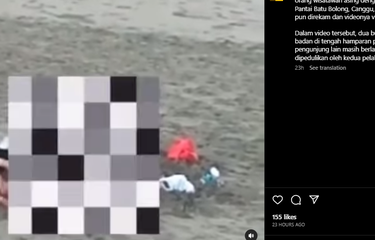 video WNA mesum di pinggir pantai.