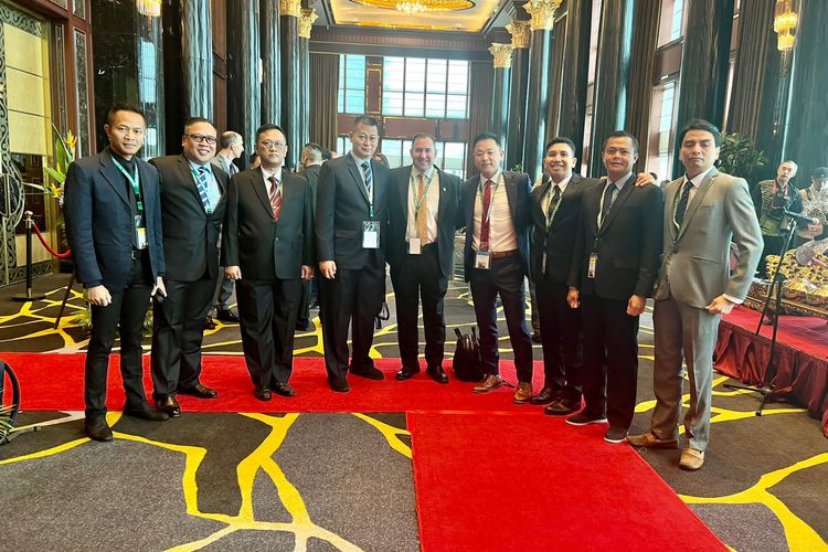 Sejumlah personel Polri menjadi delegasi dalam kegiatan FBI Asia-Pacific Conference di Kuala Lumpur, Malaysia, akhir Juni 2023.