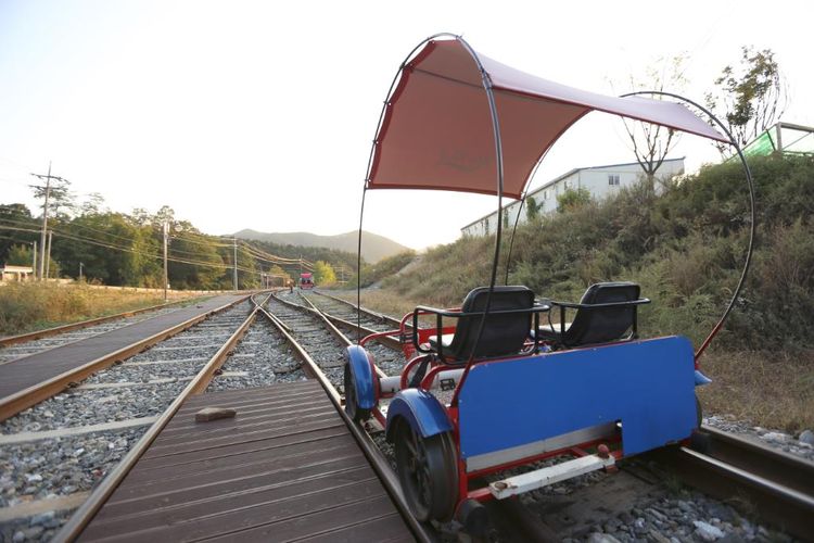 Tempat wisata di Korea Selatan - Stasiun Kim Yu Jeong di Gangwon, Korea Selatan.