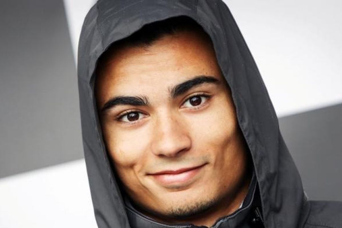 Pebalap Manor Racing asal Jerman, Pascal Wehrlein, bersiap saat akan bertemu para penggemar, Kamis (9/6/2016), jelang berlangsungnya GP Kanada di Sirkuit Gilles-Villeneuve, Montreal, 10-12 Juni.