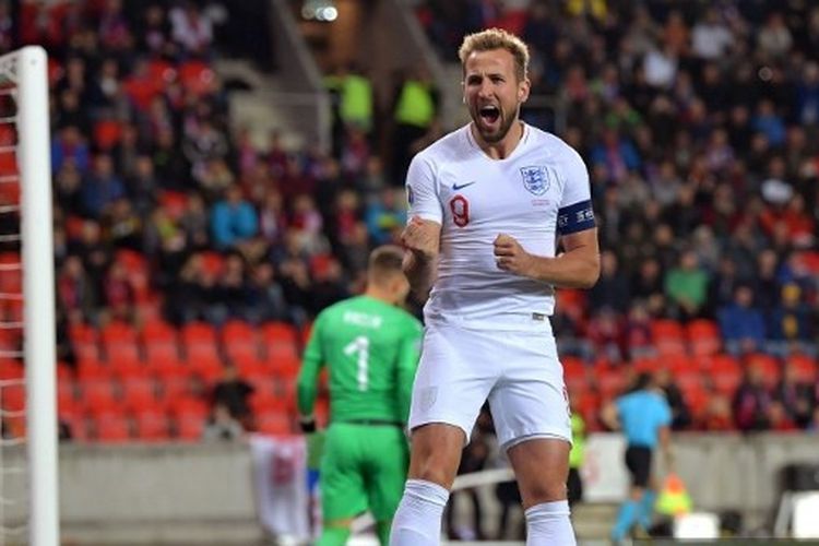 Harry Kane berselebrasi setelah mencetak gol pada dalam kemenangan 6-0 Timnas Inggris di kandang Ceko pada Kualifikasi Euro 2020, Senin (15/10/2019) atau Selasa dini hari WIB.