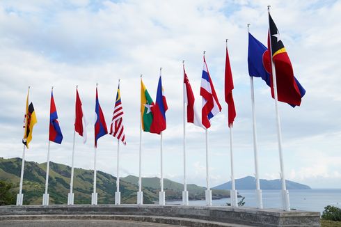 Warga NTT: Saya Bangga, Melihat Bendera Negara-negara ASEAN Berkibar di Sini