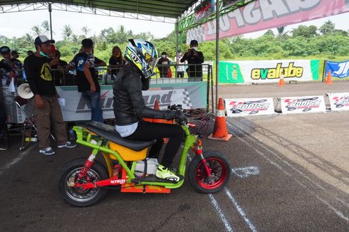 Selain Drag Bike, Komunitas Motor Listrik Mau Ikutan Road Race