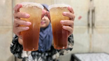 Harga Plastik Naik, Pedagang di Malang: Untung Ngepres demi Pelanggan Tak Kabur