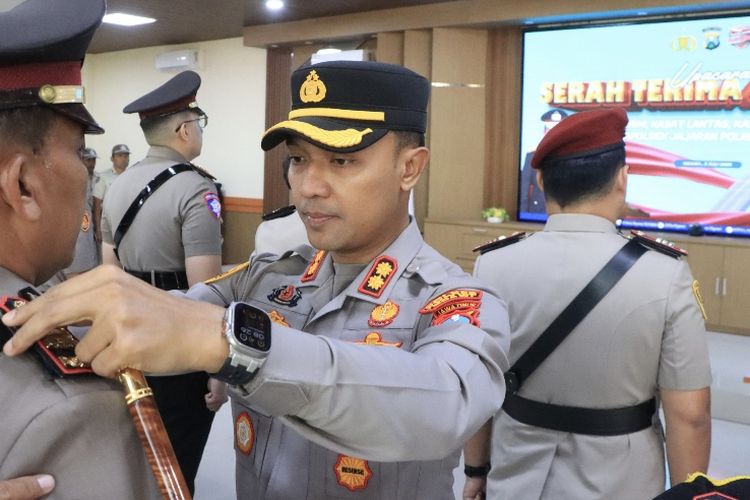 Baru 9 Bulan Menjabat, Kapolres Ngawi Dimutasi ke Mabes Polri
