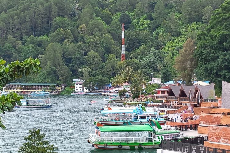 Foto: Salah satu lokasi Ruang Terbuka Publik (RTP) di Kelurahan Parapat Kecamatan Girsang Sipangan Bolon, Kabupaten Simalungun, Sumut, Selasa  (3/5/2022). 