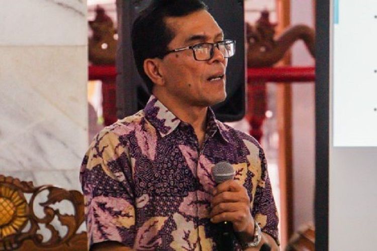 Rektor Universitas Katolik Parahyangan Mangadar Situmorang, PhD. 