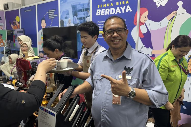 Direktur Lembaga Pendidikan dan Pelatihan (LPP) Sangkuriang Maritim Hotel Institute (MHI) Bogor, Theo George Gill saat ditemui di acara Konsolidasi Pendidikan Dasar Menengah Tahun 2025 di Depok, Jawa Barat pada Selasa (29/4/2025).