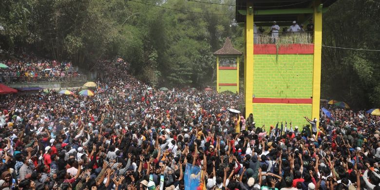 Katta dumbali porno aktrisalar