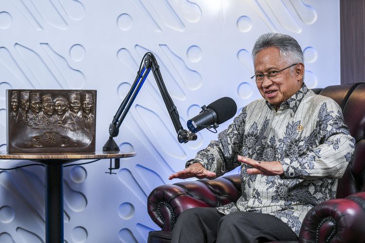 Lepas Jabatan Menteri Pendidikan Tinggi, Satryo Kembali Jadi Ilmuwan