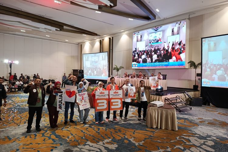 Hasil pengundian nomor urut yang dilakukan masing-masing pasangan calon Pilkada Makassar, Senin (23/9/2024).